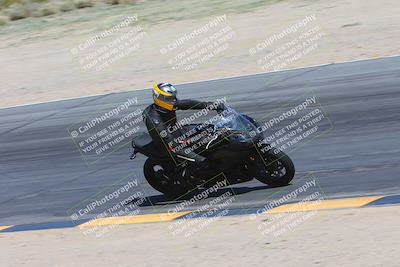 media/Mar-25-2024-Moto Forza (Mon) [[8d4319bd68]]/4-Novice Group/Session 4 (Turn 10 Inside)/